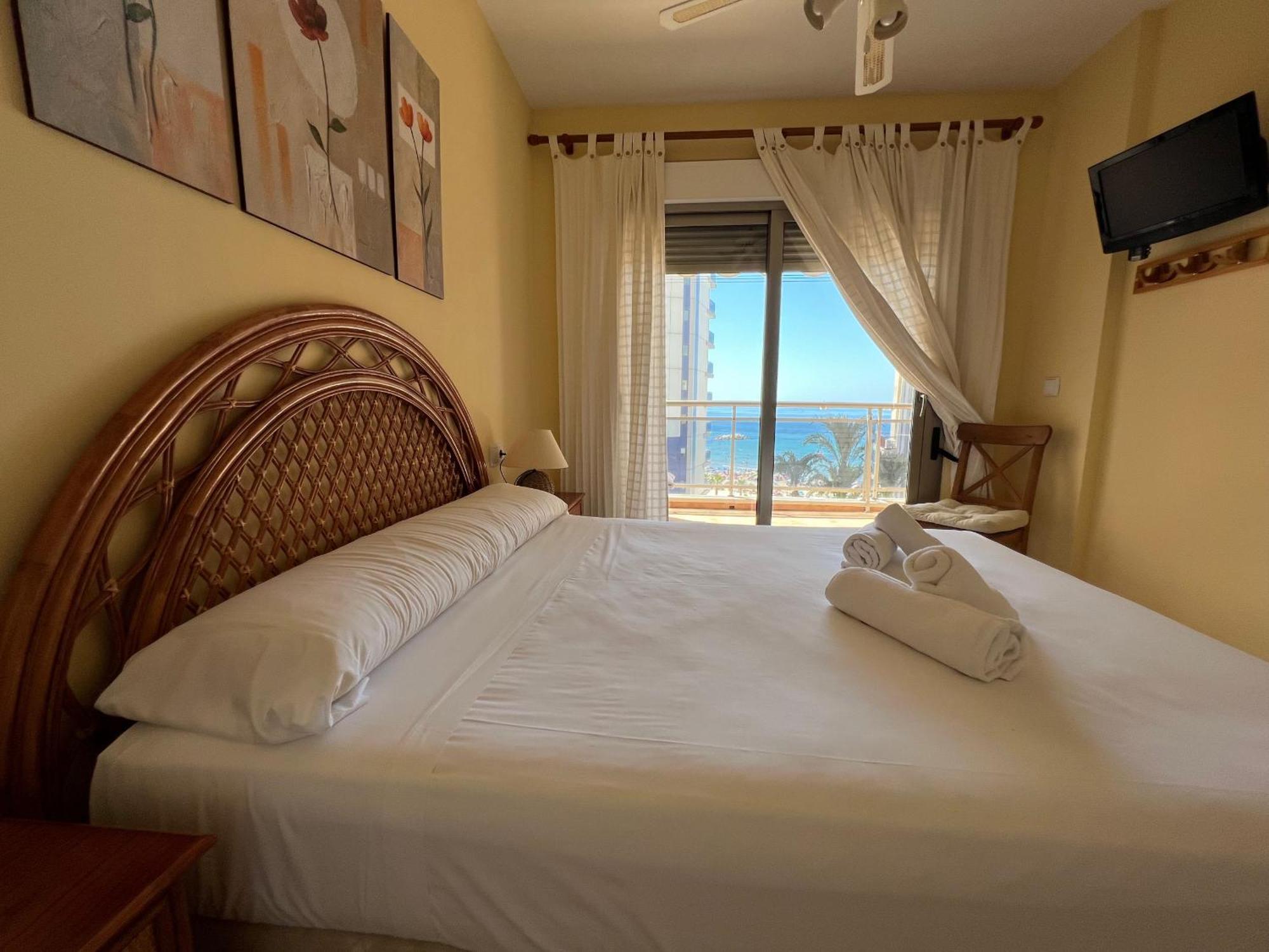Apartamento Bahia Del Sol A 50 Metros De La Playa - Inmodream Кальпе Экстерьер фото